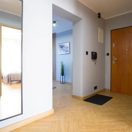 Julia Apartment *